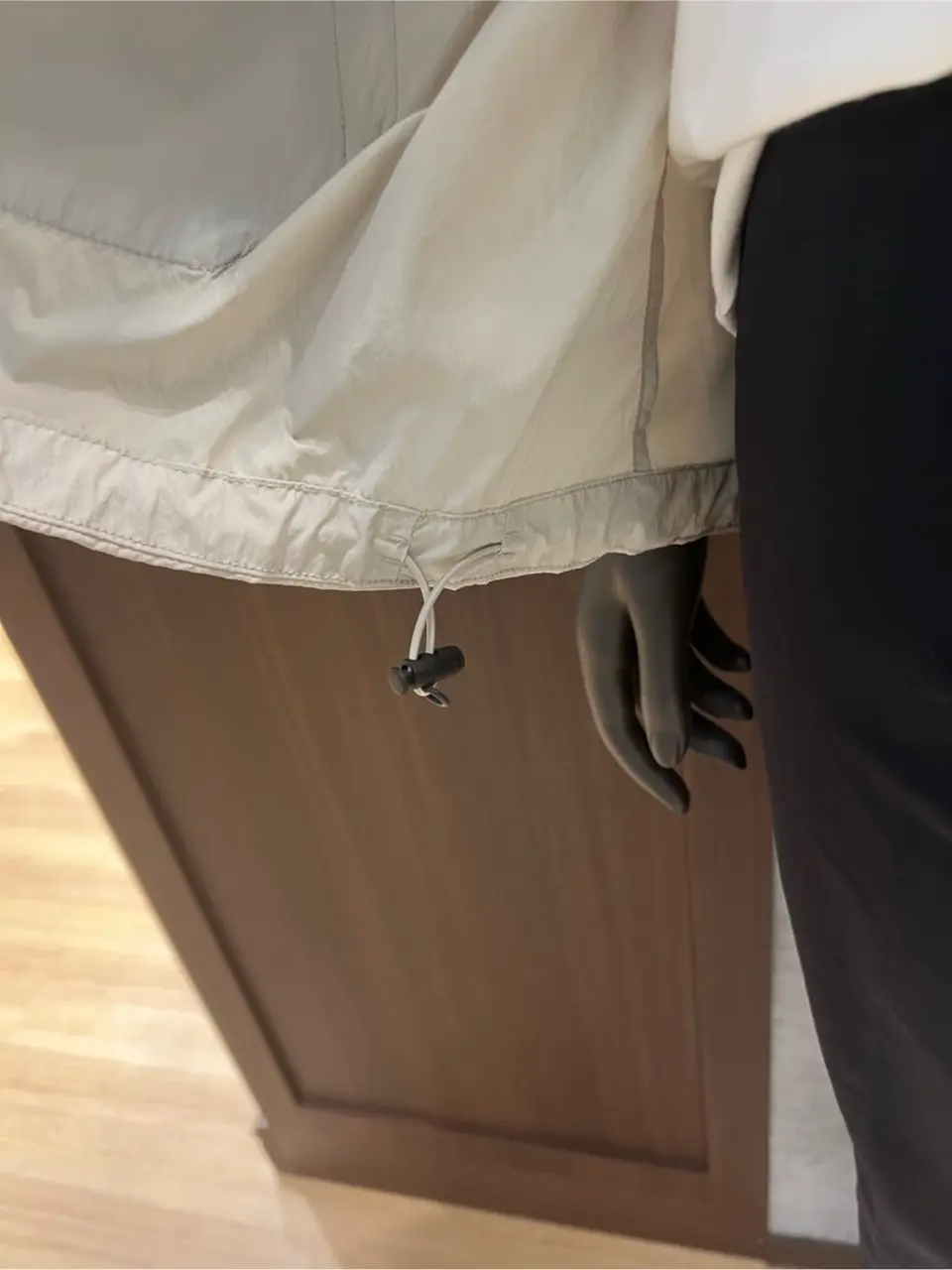 JOSEPH ABBOUD MOUNTAIN 上條 コーディネート画像