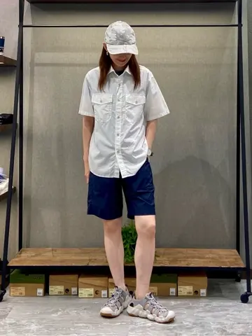 JOSEPH ABBOUD MOUNTAIN たかい　かおり コーディネート画像