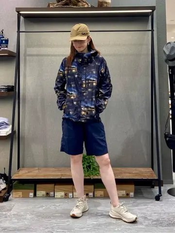 JOSEPH ABBOUD MOUNTAIN たかい　かおり コーディネート画像