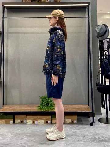 JOSEPH ABBOUD MOUNTAIN たかい　かおり コーディネート画像