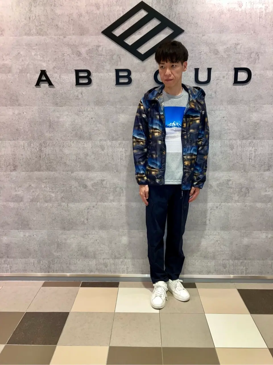 JOSEPH ABBOUD MOUNTAIN 足立 コーディネート画像