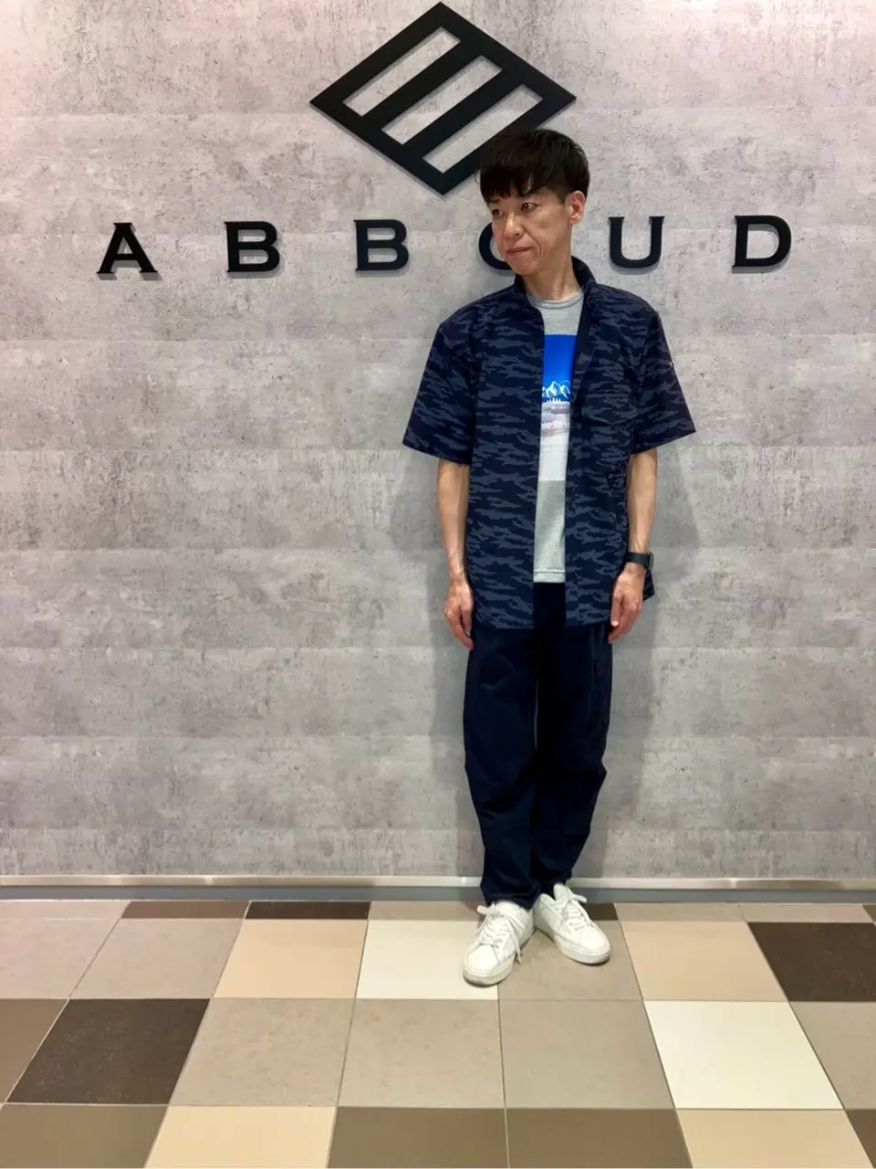 JOSEPH ABBOUD MOUNTAIN 足立 コーディネート画像