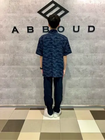 JOSEPH ABBOUD MOUNTAIN 足立 コーディネート画像