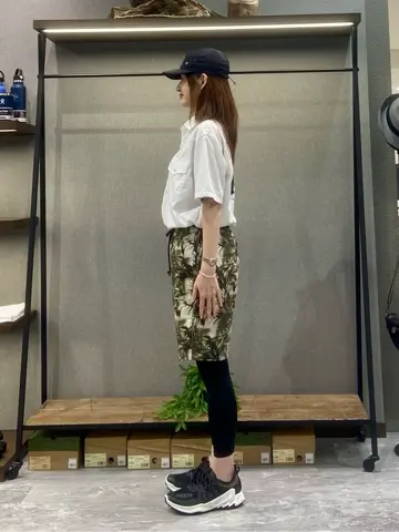 JOSEPH ABBOUD MOUNTAIN たかい　かおり コーディネート画像