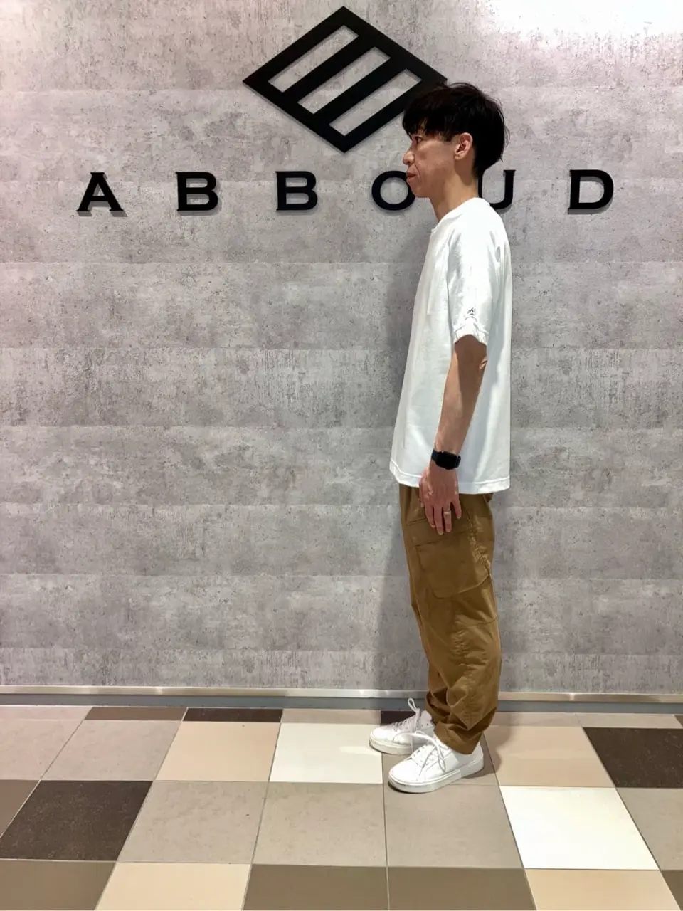 JOSEPH ABBOUD MOUNTAIN 足立 コーディネート画像