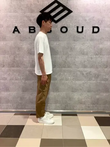 JOSEPH ABBOUD MOUNTAIN 足立 コーディネート画像