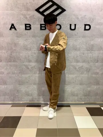 JOSEPH ABBOUD MOUNTAIN 足立 コーディネート画像