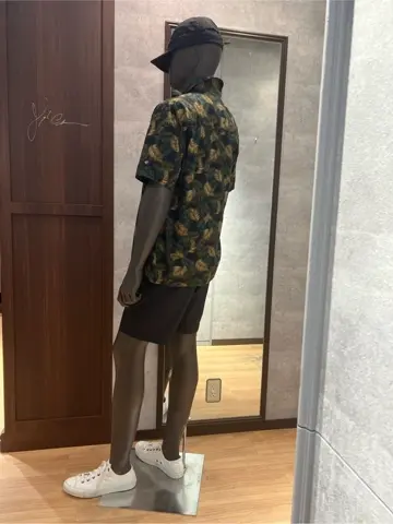 JOSEPH ABBOUD MOUNTAIN 上條 コーディネート画像