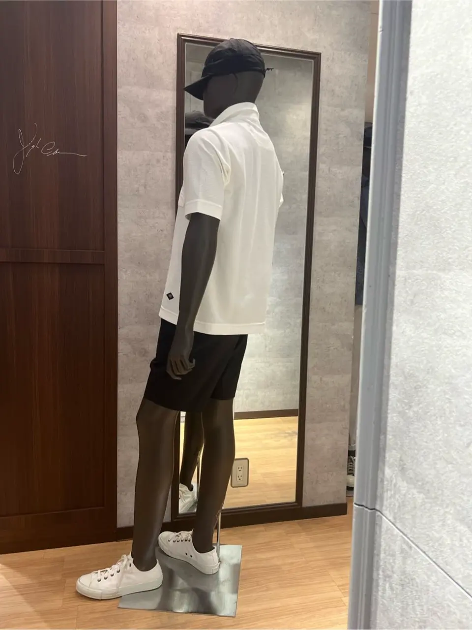 JOSEPH ABBOUD MOUNTAIN 上條 コーディネート画像