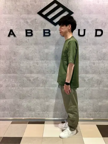 JOSEPH ABBOUD MOUNTAIN 足立 コーディネート画像