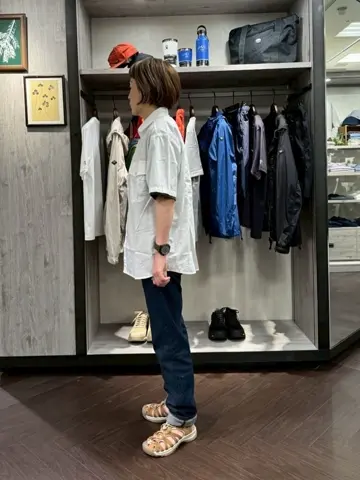 JOSEPH ABBOUD MOUNTAIN 西村 コーディネート画像