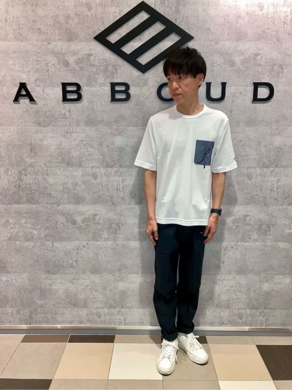 JOSEPH ABBOUD MOUNTAIN 足立 コーディネート画像