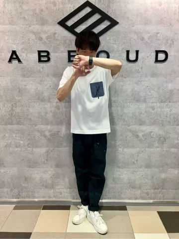 JOSEPH ABBOUD MOUNTAIN 足立 コーディネート画像