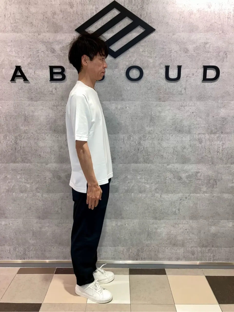 JOSEPH ABBOUD MOUNTAIN 足立 コーディネート画像