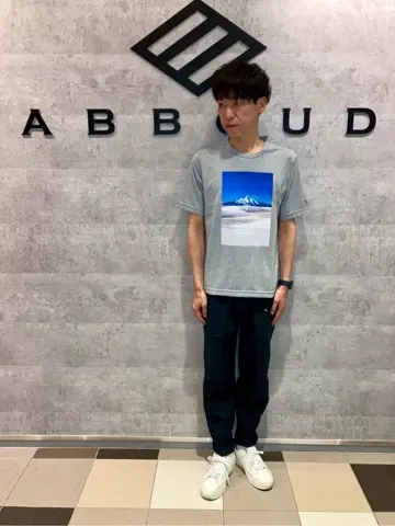 JOSEPH ABBOUD MOUNTAIN 足立 コーディネート画像