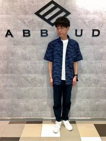 JOSEPH ABBOUD MOUNTAIN 足立 コーディネート画像