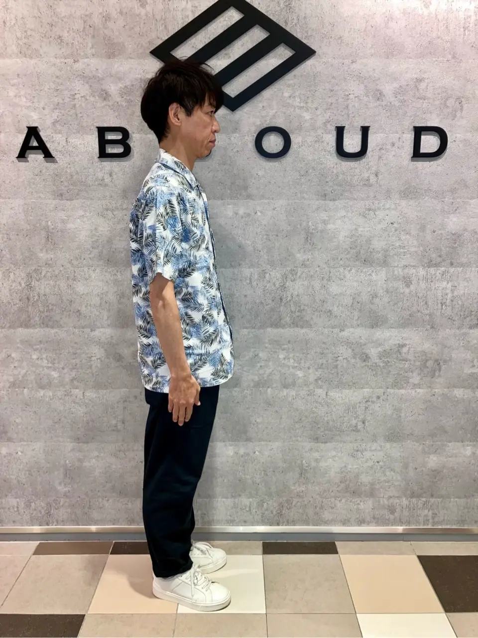 JOSEPH ABBOUD MOUNTAIN 足立 コーディネート画像