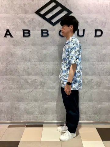 JOSEPH ABBOUD MOUNTAIN 足立 コーディネート画像