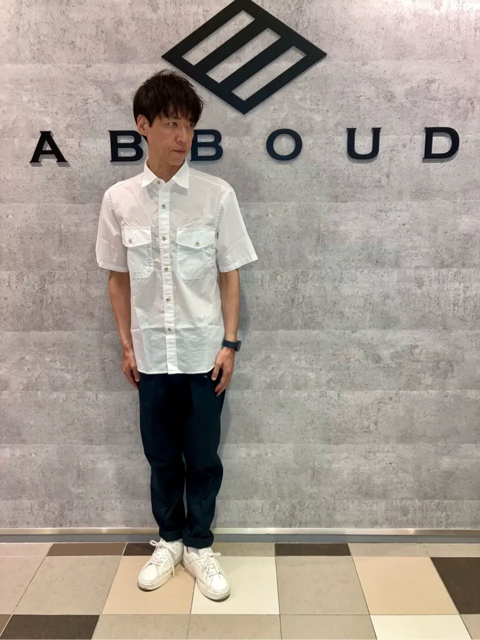 JOSEPH ABBOUD MOUNTAIN 足立 コーディネート画像