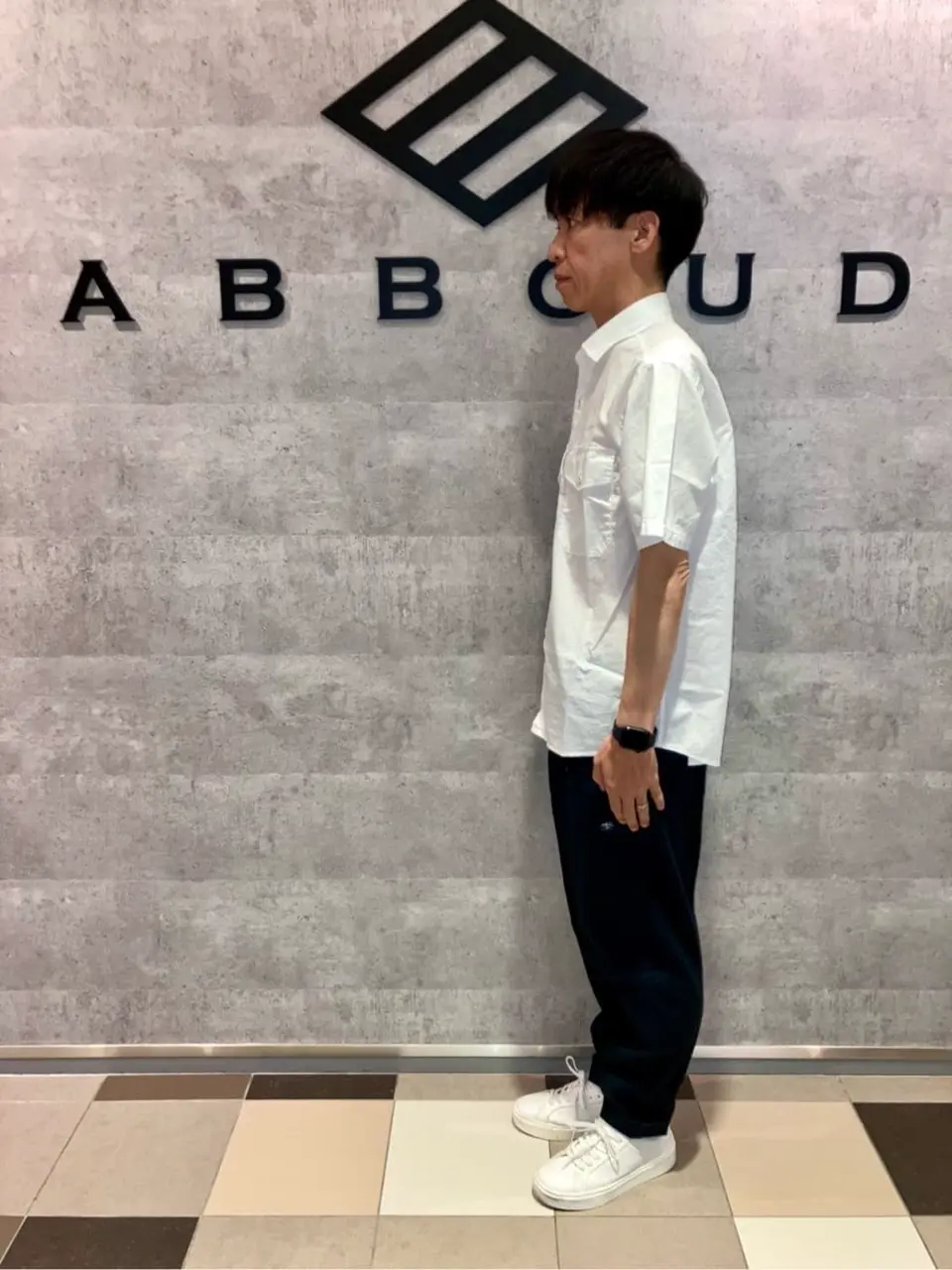 JOSEPH ABBOUD MOUNTAIN 足立 コーディネート画像