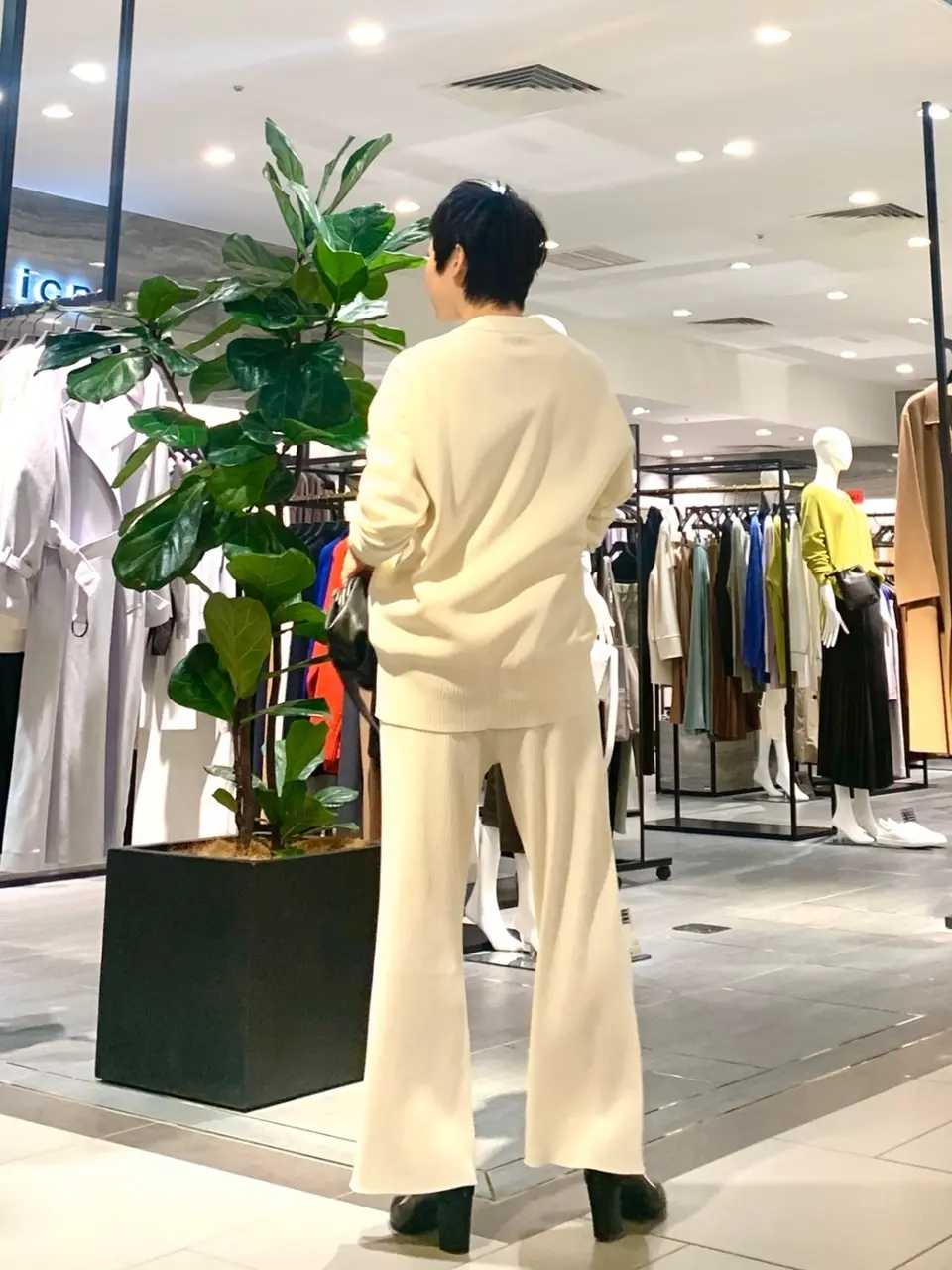 ICB 宮本 コーディネート画像