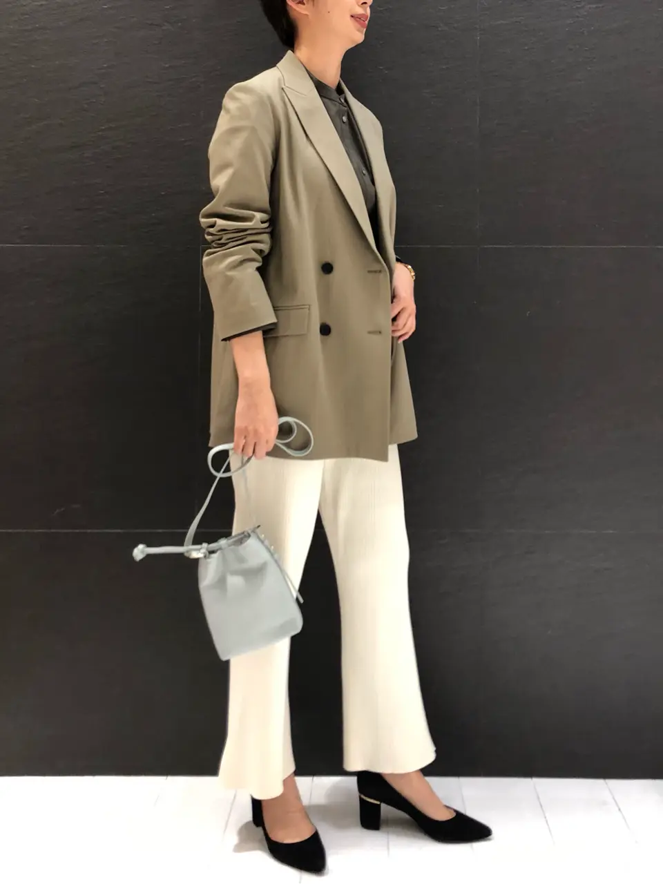  村上 コーディネート画像