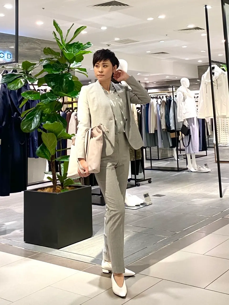 ICB 宮本 コーディネート画像