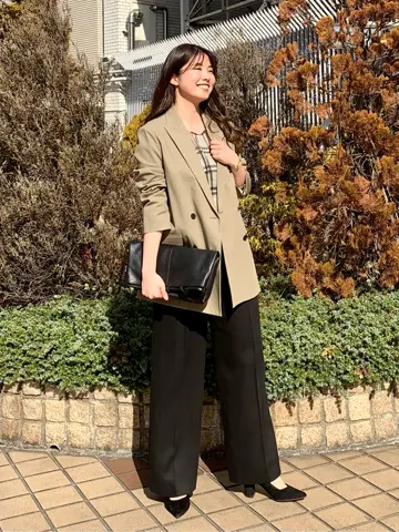 ICB スタッフ コーディネート画像