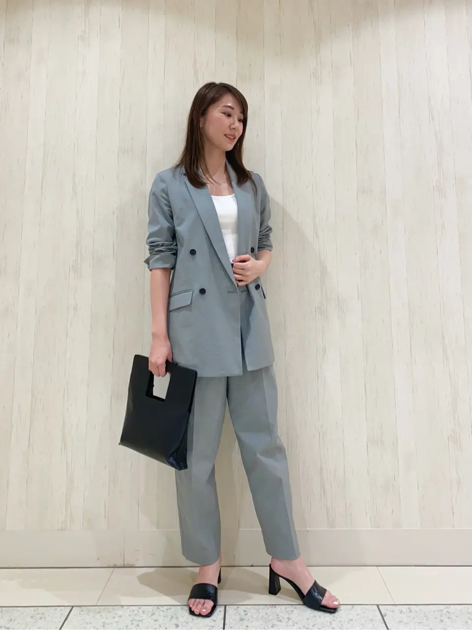  スタッフ コーディネート画像