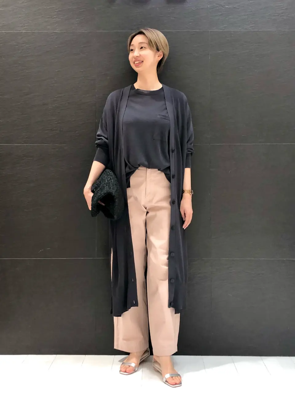  村上 コーディネート画像