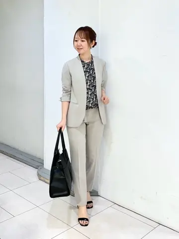 ICB スタッフ コーディネート画像