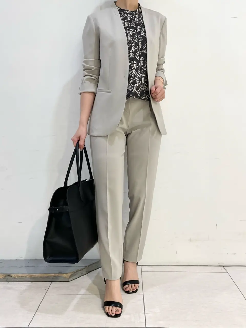 ICB スタッフ コーディネート画像