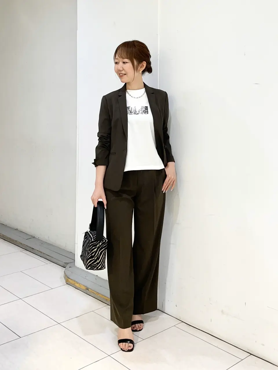 ICB スタッフ コーディネート画像