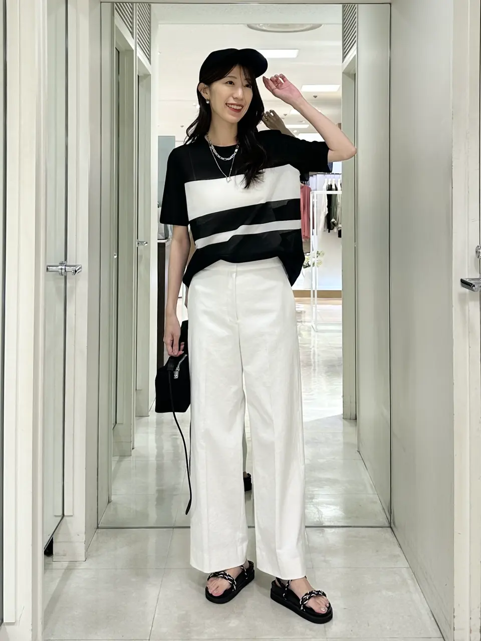 ICB Manami コーディネート画像