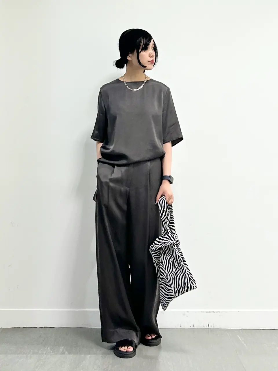 ICB 金井 コーディネート画像