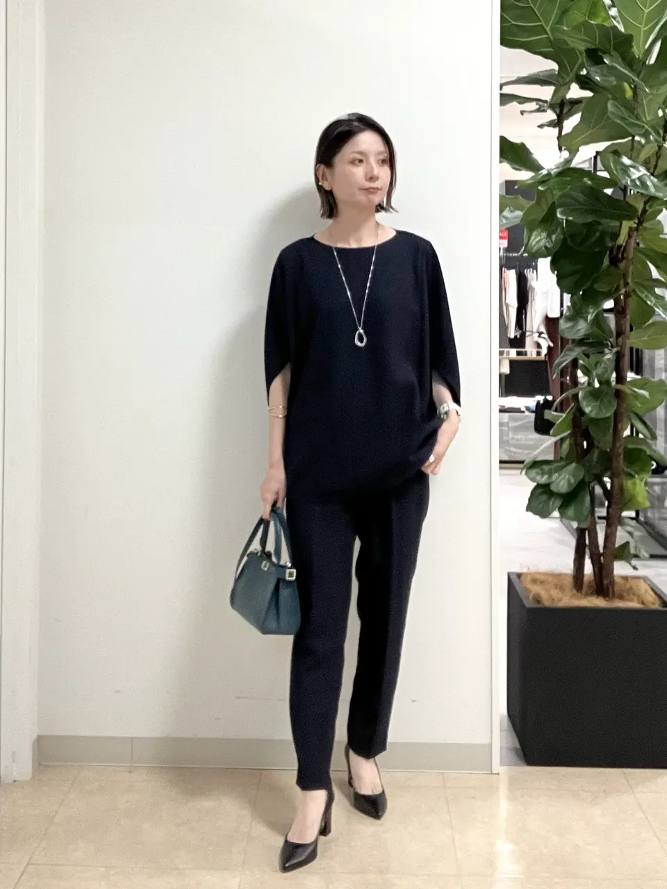 ICB スタッフ コーディネート画像