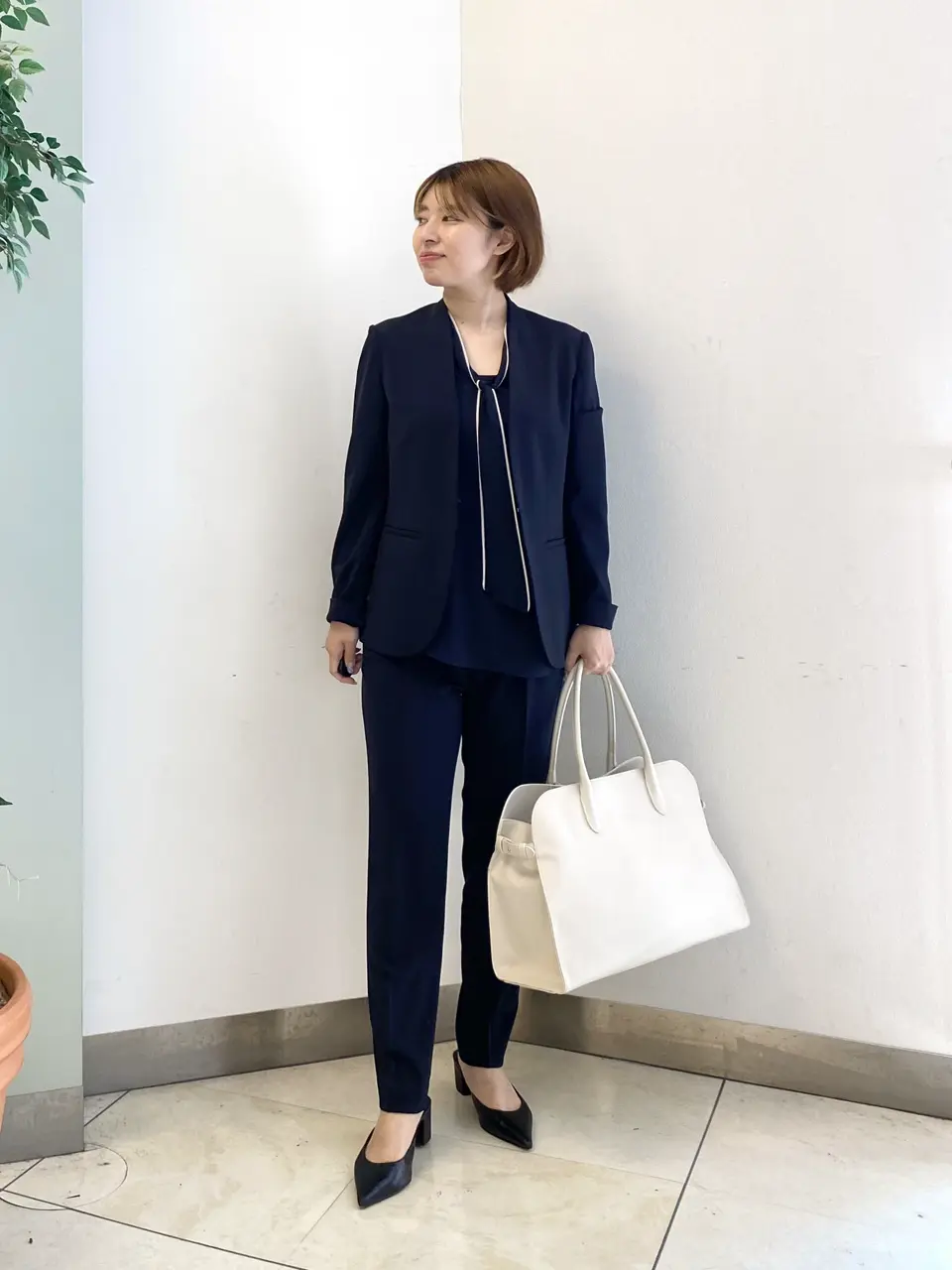 7397. 【未使用品】ICB  1つボタン ノーカラー パンツ スーツ 7397. 【未使用品】ICB 1つボタン ノーカラー パンツ スーツ