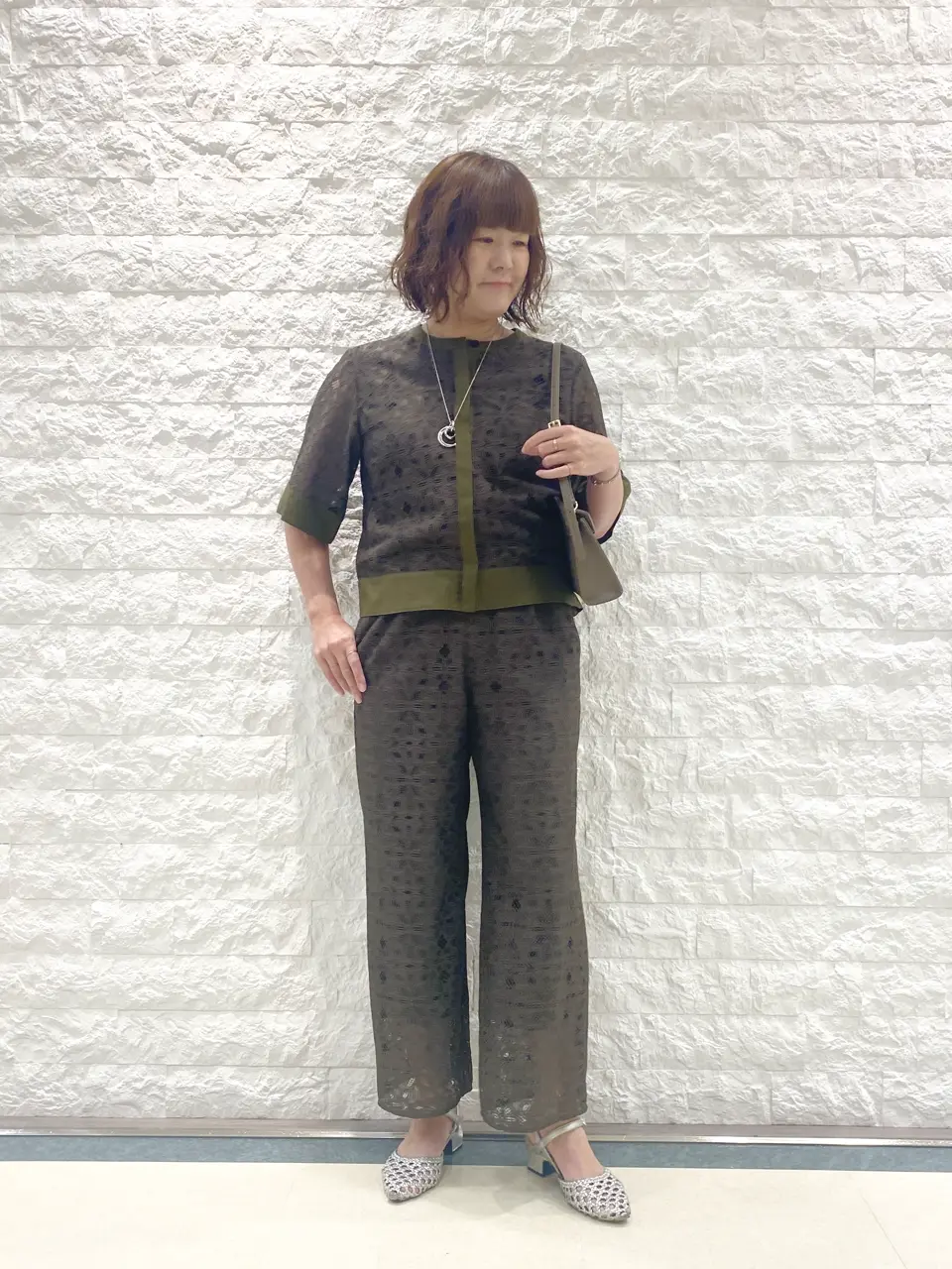 自由区 林 コーディネート画像