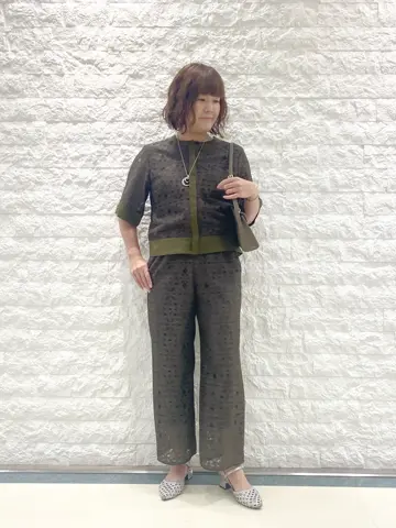 自由区 林 コーディネート画像