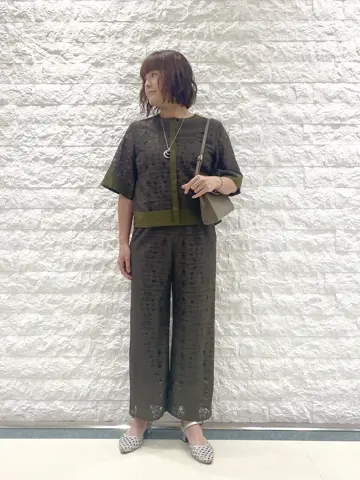 自由区 林 コーディネート画像