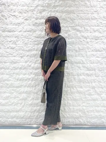 自由区 林 コーディネート画像