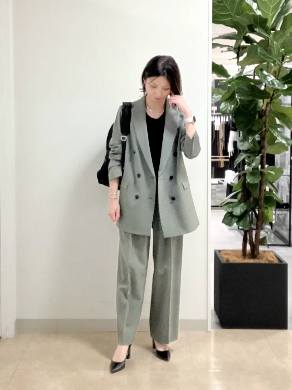 ICB スタッフ コーディネート画像