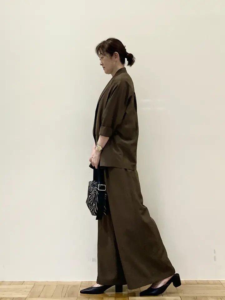 ICB スタッフ コーディネート画像