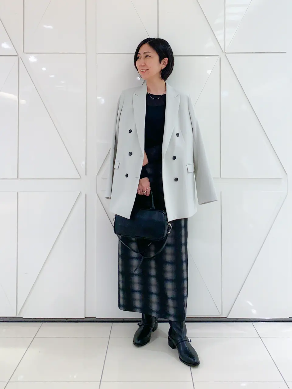 新品Paul Smith 46Lレディース コート (23区自由区ICB組曲) 新品Paul Smith 46Lレディース コート (23区自由区ICB組曲)