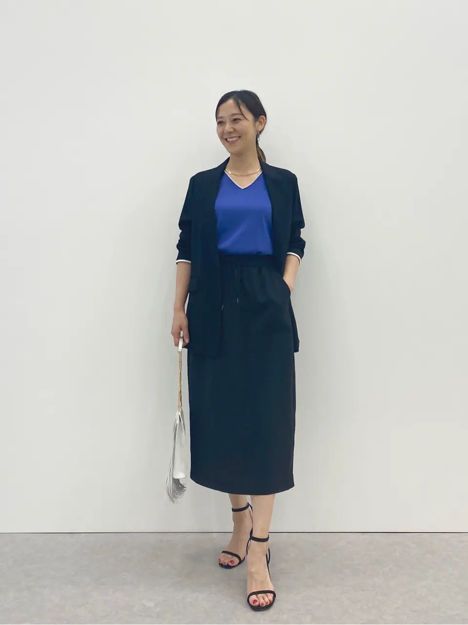  金丸 コーディネート画像