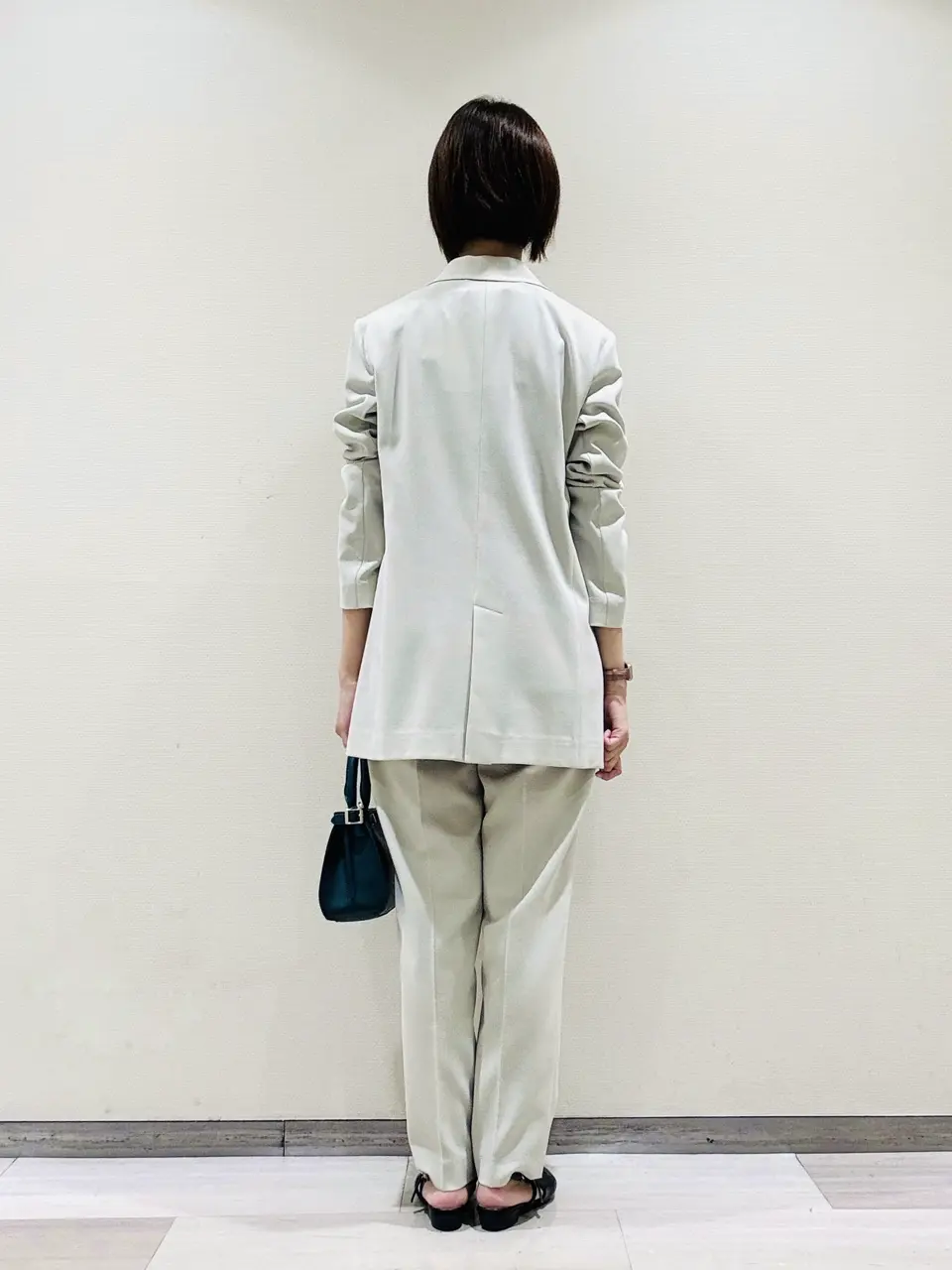 ICB 飯室 コーディネート画像