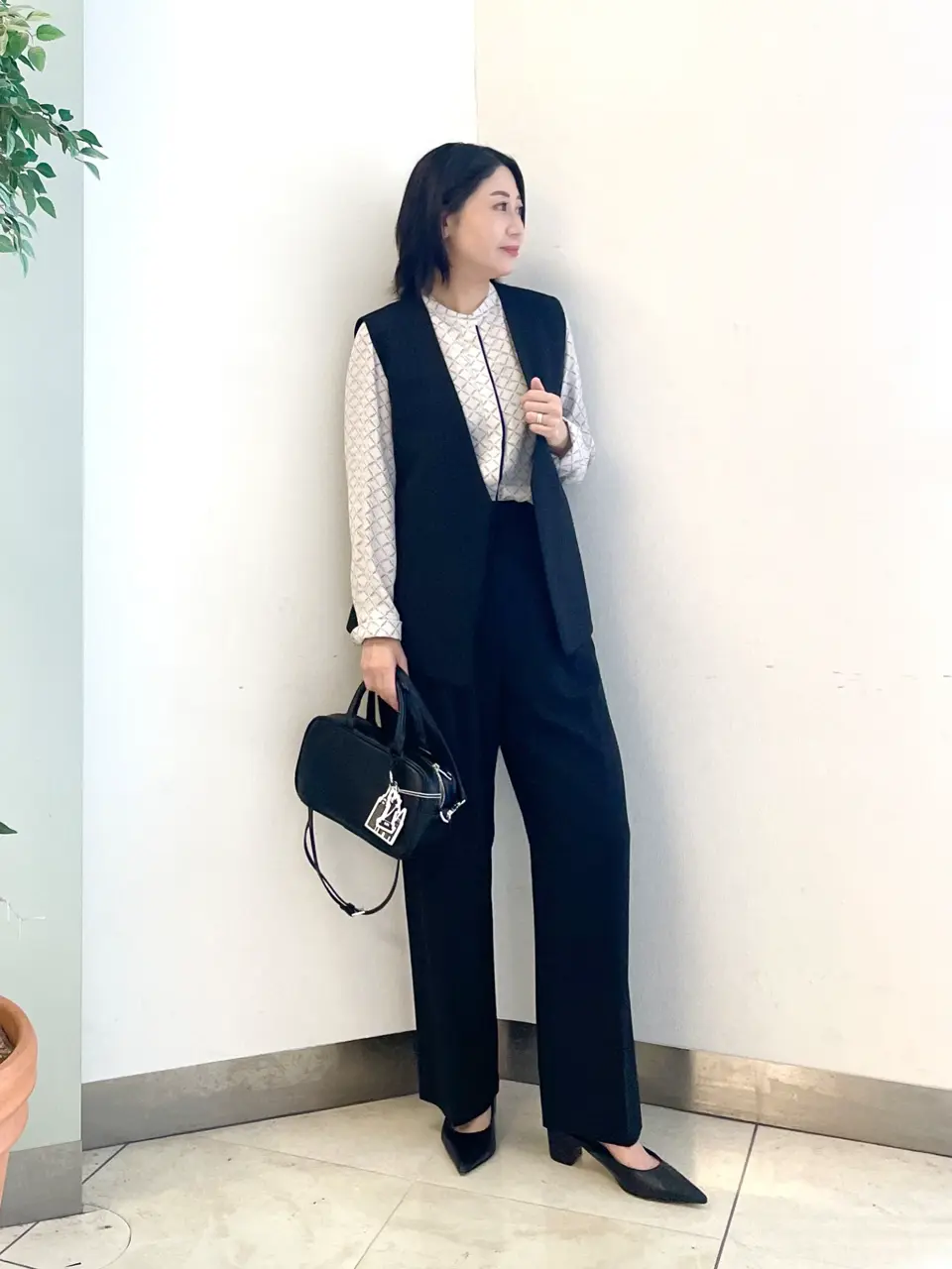 【新品未使用】icb スーツ上下(7号) ★値下げ★ ジャケット 事務服 レディースジャケット ボンマックス aj0276