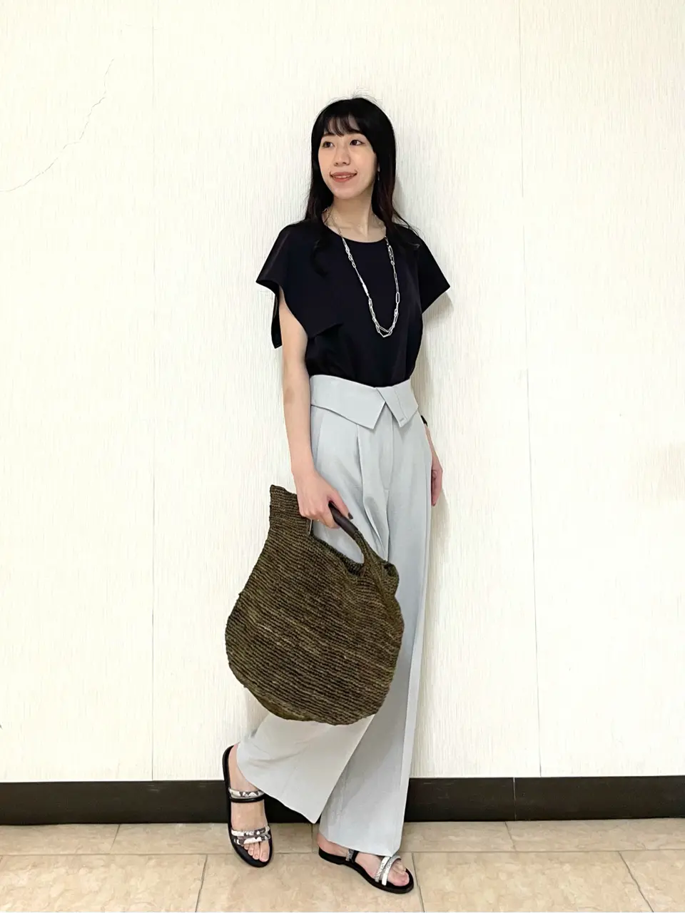  Manami コーディネート画像