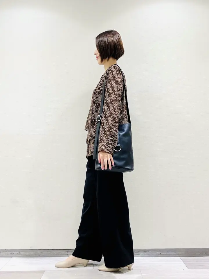 ICB 飯室 コーディネート画像