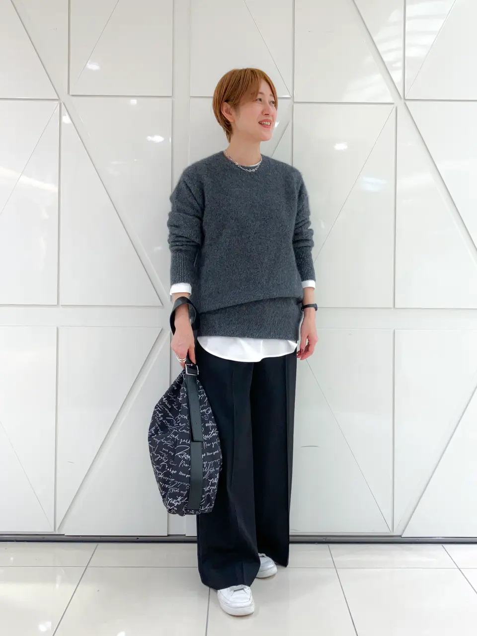  杉本 コーディネート画像